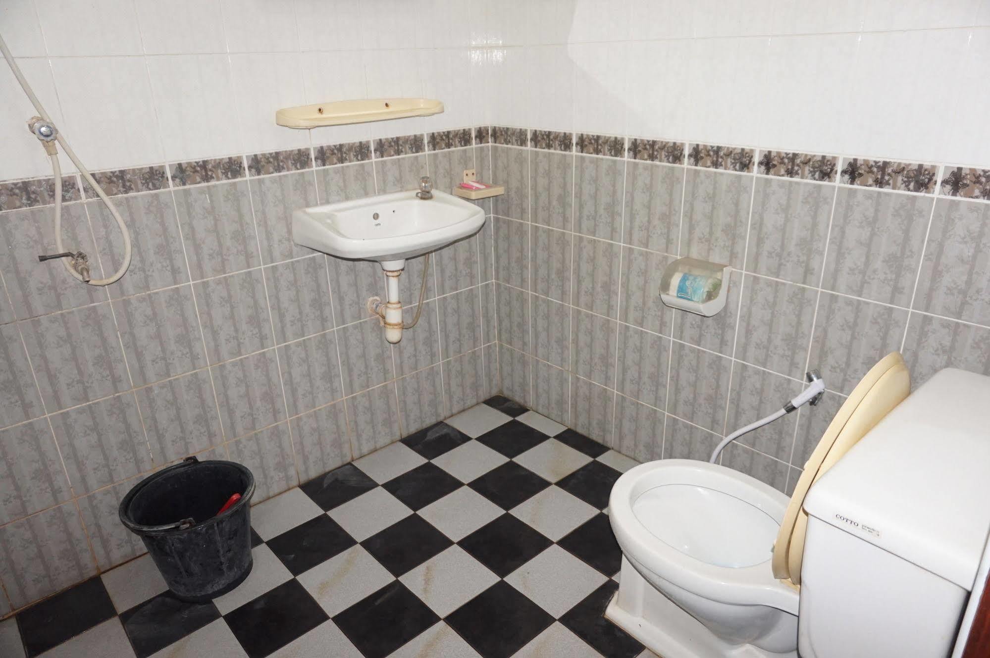 Salachampa Hotel Pakse Ngoại thất bức ảnh