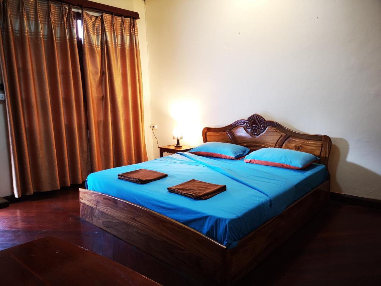 Salachampa Hotel Pakse Ngoại thất bức ảnh
