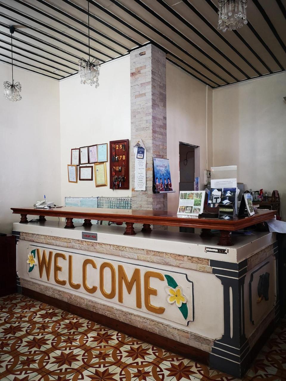 Salachampa Hotel Pakse Ngoại thất bức ảnh